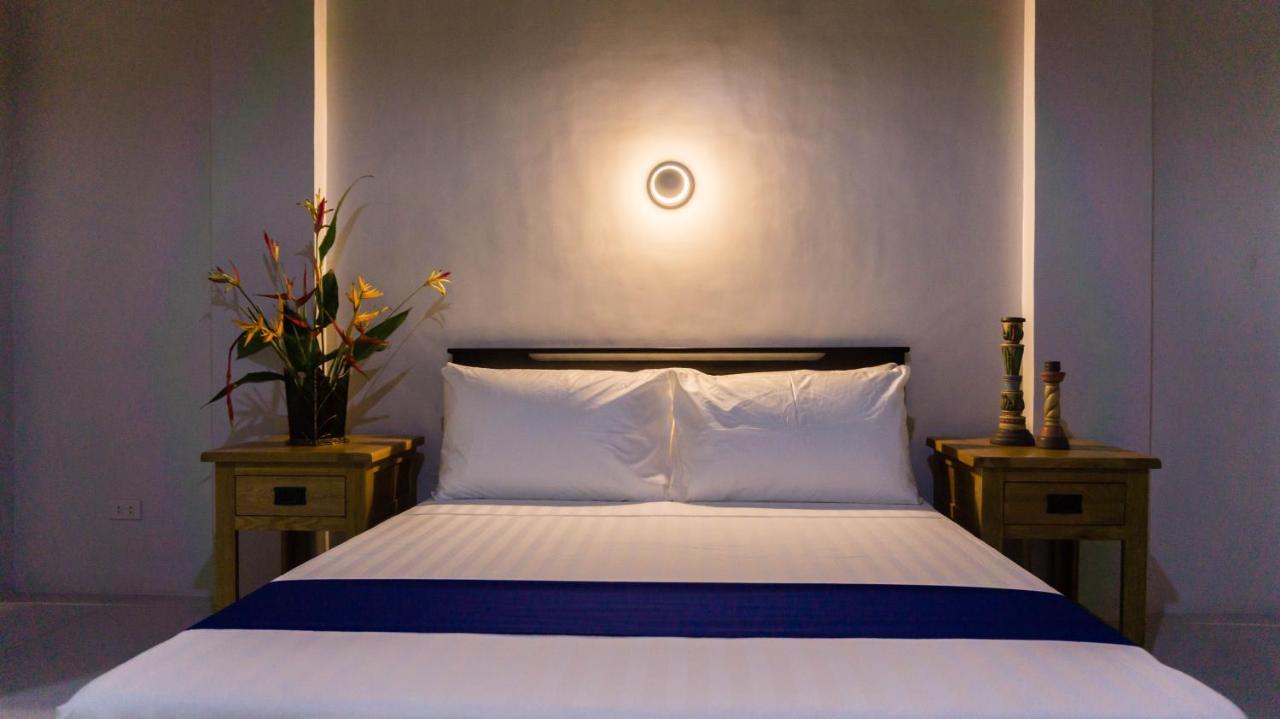 South Anchorage Inn El Nido Bagian luar foto